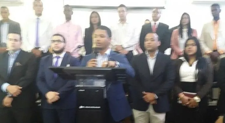Juventud respalda decisión de Francisco Javier de apoyar la reelección 
