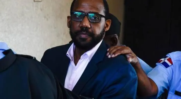 "Me siento bien", dice Pablo Ross; aplazan inicio juicio de fondo