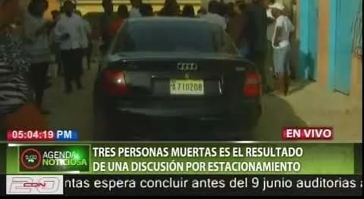 Una discusión por un estacionamiento deja tres personas muertas y un niño herido