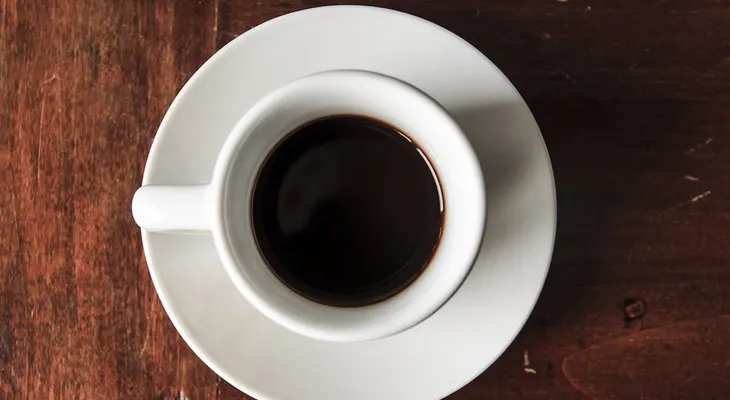 Beber más café puede alargar la vida, según dos estudios