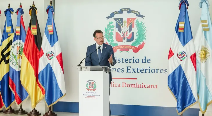 Ito Bisonó presenta a diplomáticos las líneas de su gestión en la Cancillería
