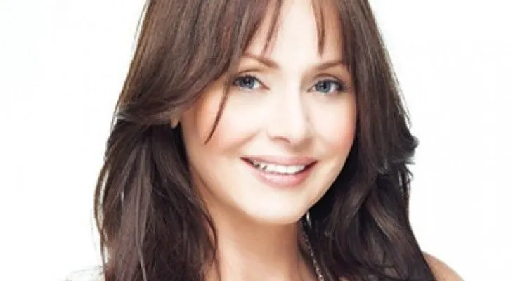 Gabriela Spanic bota de su casa a su madre