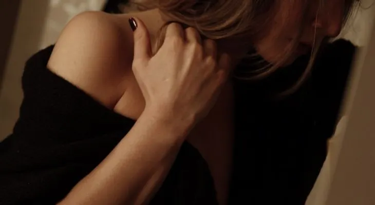 La cuchara que rebota, posición ideal para intensificar tus orgasmos