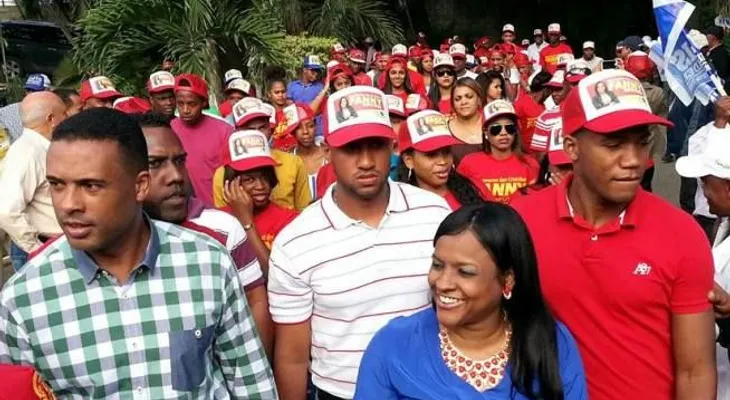 Candidata a diputada PRSC-PRM Fanny Abad recibe apoyo del PUN
