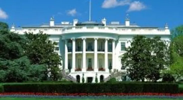 Obama dispuesto a firmar legislación revisada sobre Irán, según portavoz