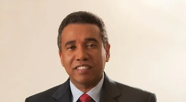 Con sueldo de RD$57 mil Félix Bautista depositó más de RD$466 millones y US$3.1 millones