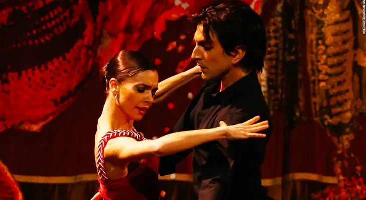5 salones de tango que vale la pena visitar en Buenos Aires