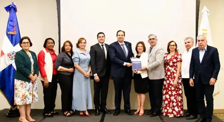Salud Pública fortalece prevención del cáncer del cuello uterino