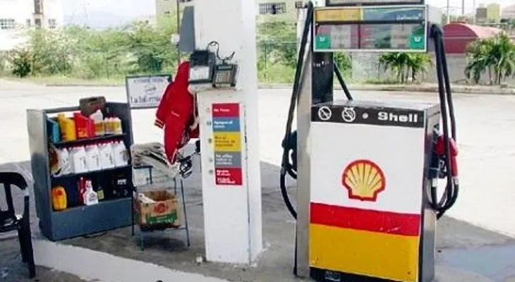 Gobierno aumenta precios de las gasolinas y congela los demás combustibles 