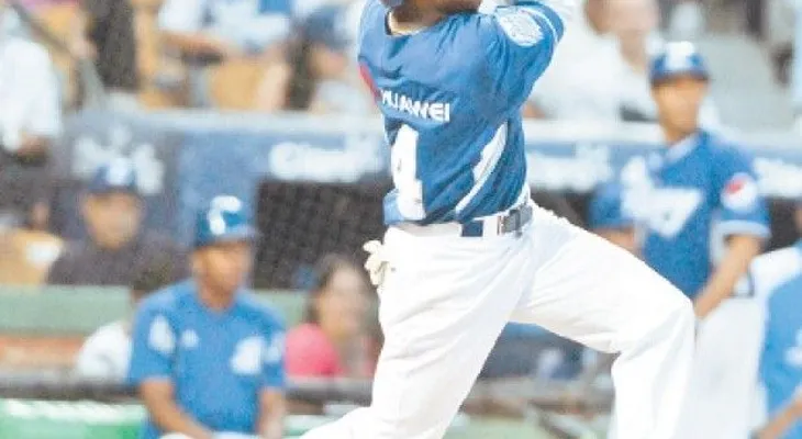 Licey sigue invicto; EO y GC ganan 