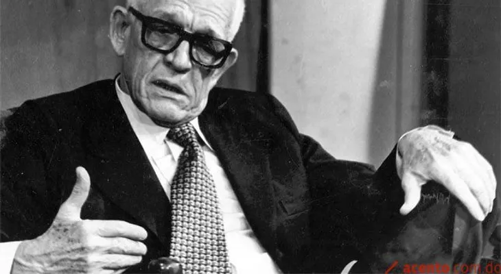 No habrá un peledeísta que se haga rico con los fondos públicos: (Juan Bosch 1982)