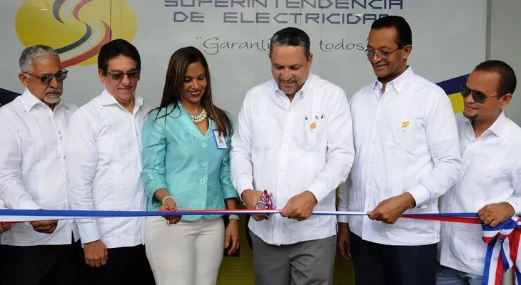La SIE ordena (devolver) acreditar RD$4 millones a clientes de Edenorte por alta facturación; inaugura nuevo punto en La Vega