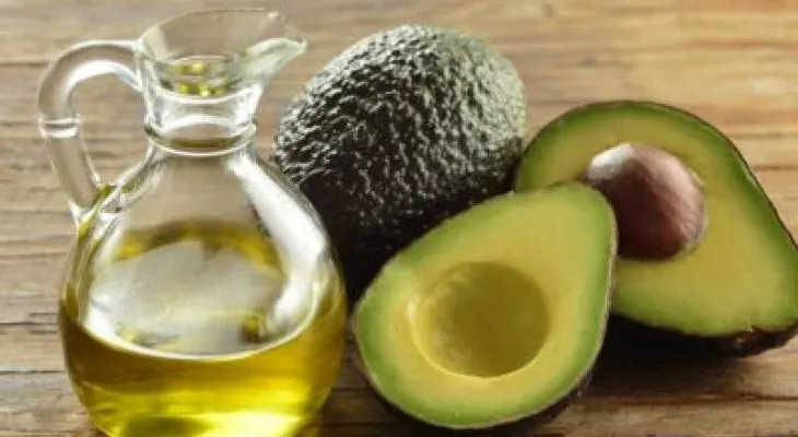 Mascarilla de aguacate para piel seca