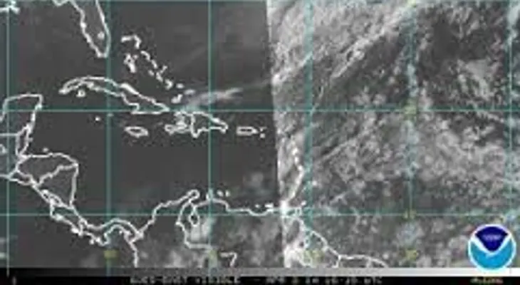 Onda tropical se acercará este miércoles al país 