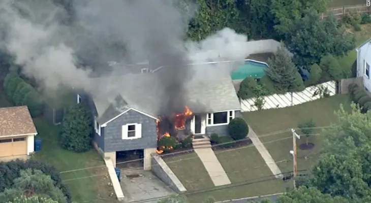 "Parecía un Armagedón": varias casas se incendian en  Massachusetts por supuestas explosiones de gas