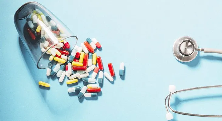 Buscan vencer las infecciones con una sola sola pastilla universal