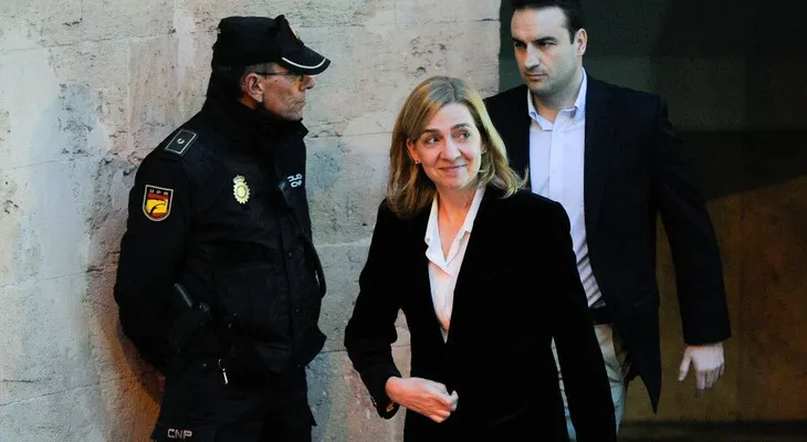 La infanta Cristina se sentará en el banquillo en 11 de enero