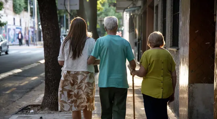 Envejecimiento poblacional presiona sistemas de salud