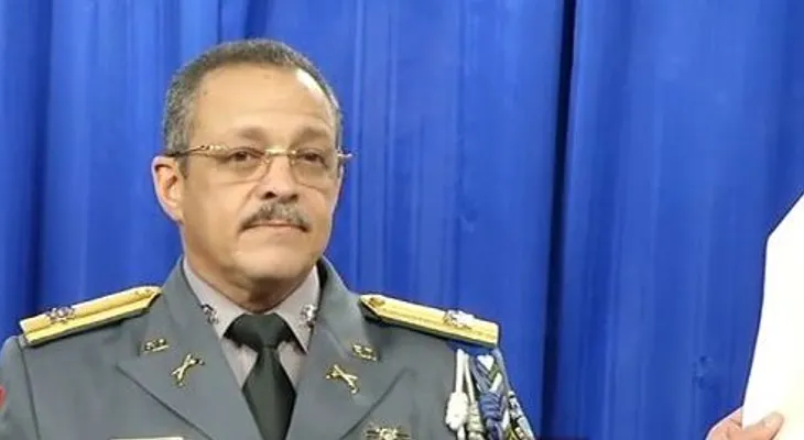 Los policías "vagos" solo recibirán un aumento salarial básico; dice el director de la PN
