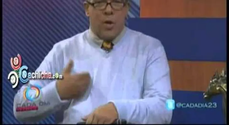 Video: Jugando a la cristiana: Papi Nova le entra en vivo a Anabell Alberto