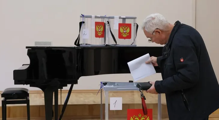 Crecen las denuncias de fraude en las elecciones parlamentarias de Rusia en medio de la guerra con Ucrania