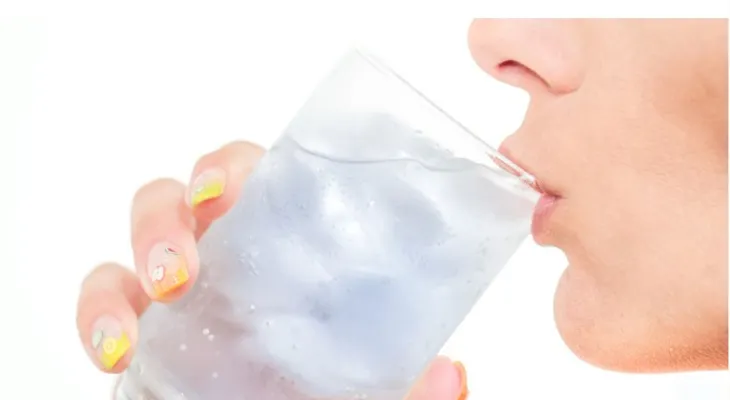 Agua fría no combate el calor