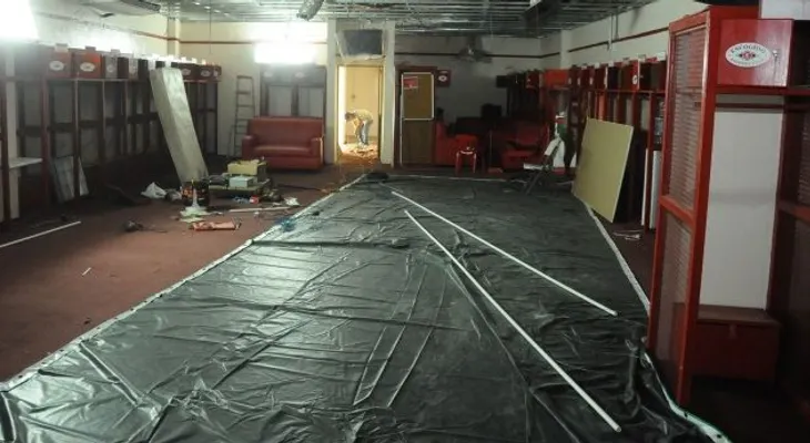 Escogido realiza arreglos en su clubhouse 