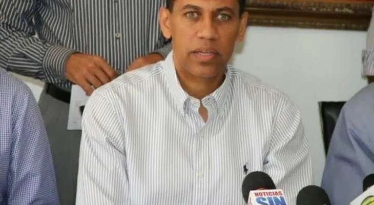 Guido pide RD$50 millones por agresión durante convención