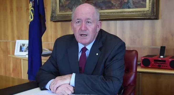 Informe tacha de "tragedia nacional" pederastia en instituciones australianas