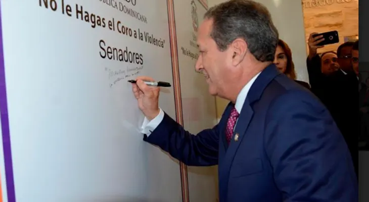 Presidente del Senado, Reinaldo Pared Pérez, inicia lanzamiento campaña: No le hagas el coro a la violencia