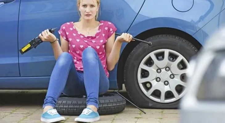 Desarrollan un nuevo neumático que se repara solo 
