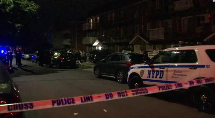 Apuñalan a un bebé de 3 días de nacido y otros dos menores en NY