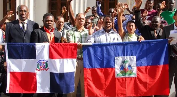 Dominicanos y haitianos unen banderas por la paz en Santiago