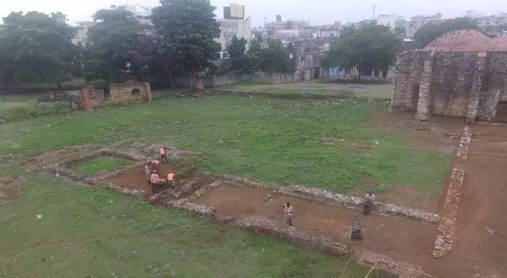Expertos dominicanos y de España inician estudio arqueológico del Monasterio de San Francisco