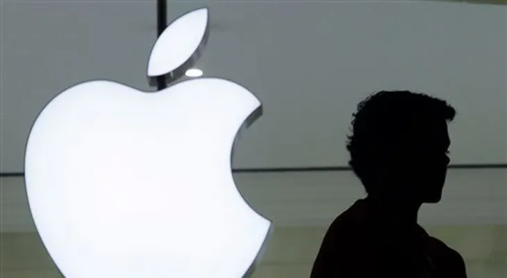 Apple: Algunas cuentas de famosos comprometidas 