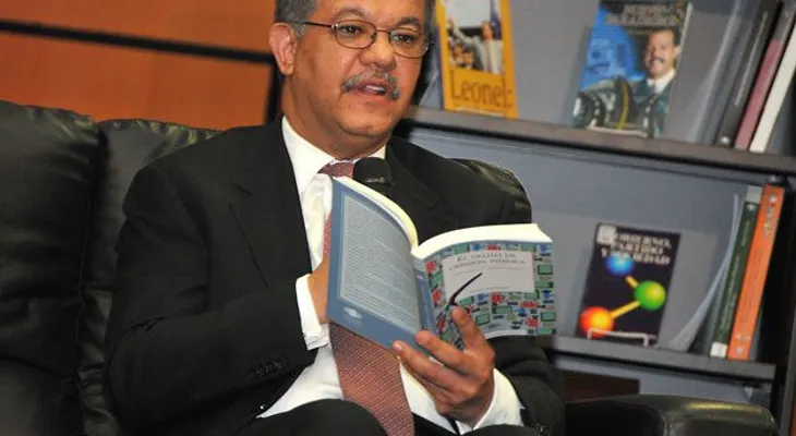 Leonel Fernández solicitó al Senado la venta del apartamento al sobrino de Fadul