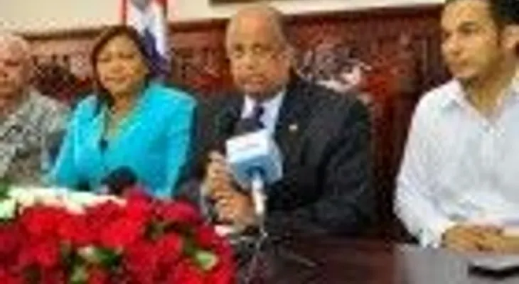 Cancillería y Cámara de Cuentas tratan declaración jurada de bienes