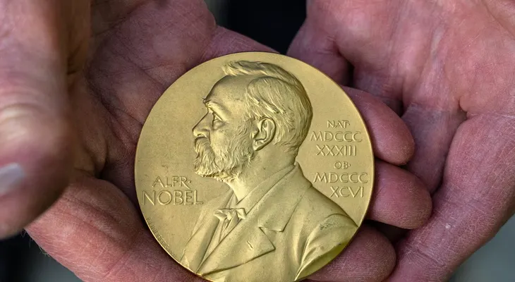 El Instituto Karolinska anuncia este lunes al ganador del Premio Nobel de Medicina 2026
