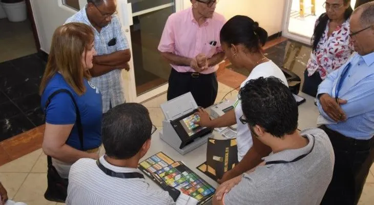 Escuela de Villa Mella también se registra retraso