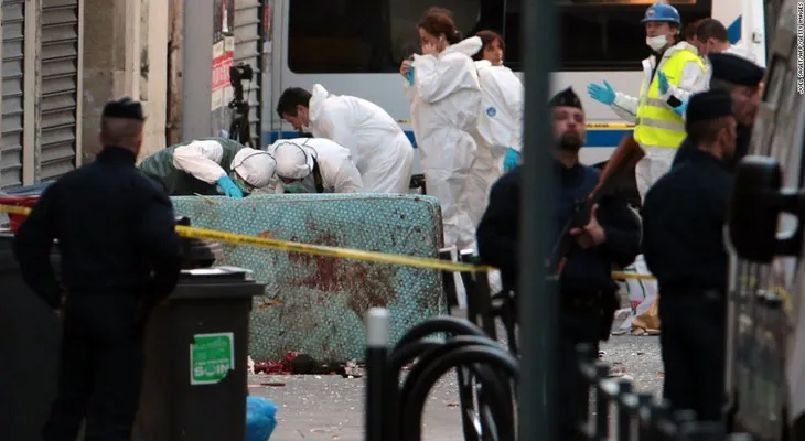 ¿El presunto cerebro de los ataques de París murió en el operativo policial?