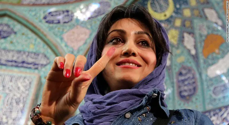 Los primeros resultados de las elecciones iraníes dan la victoria a los reformistas