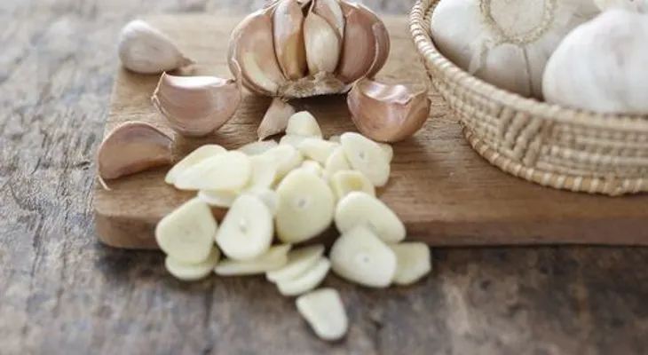 El consumo de ajo para evitar la pérdida de visión