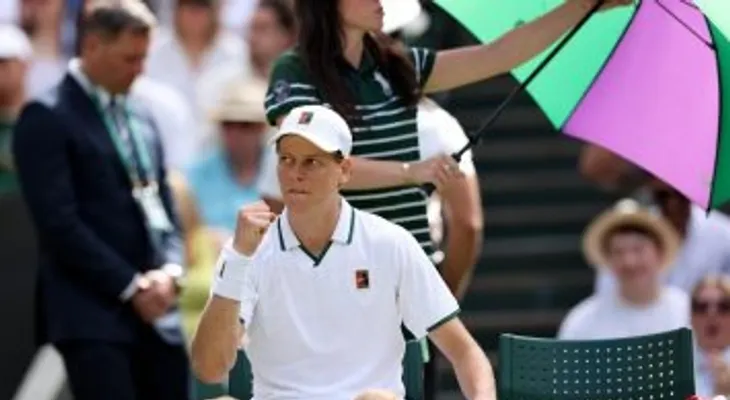 Jannik Sinner, número 1 del tenis, se pierde el resto de la temporada por lesión en la rodilla derecha
