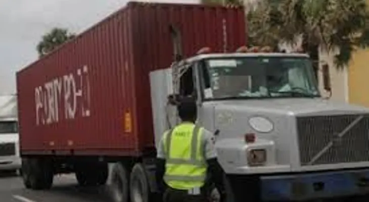 Tránsito por el malecón será de lunes a viernes y de 12 del mediodía a la medianoche