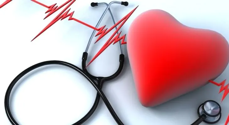 Cardiología: El 80% de muerte súbita corresponde a fumadores.