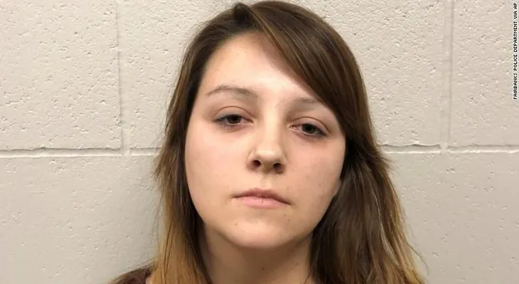 Acusan a madre de Alaska de asesinar a sus bebés tras buscar en Internet "formas de asfixiar"