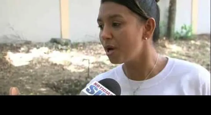 Estudiantes cultivan alimentos en huerto de materiales reciclados en Herrera