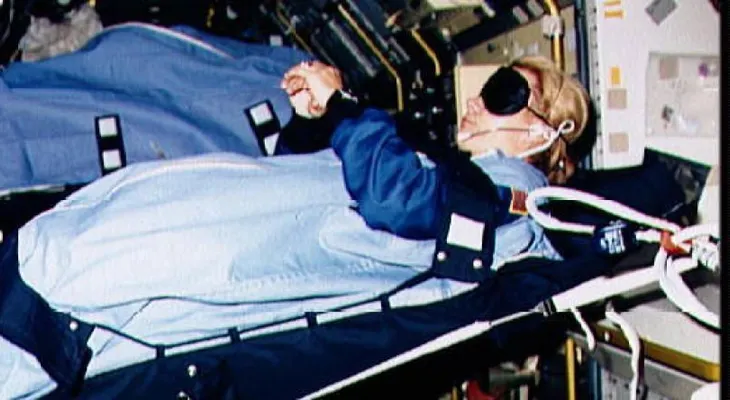 Los cuatro consejos para dormir bien que enseña la NASA  
