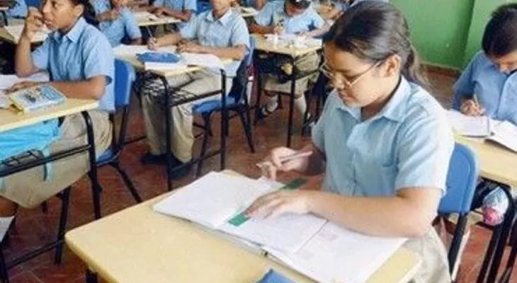Más de 80% de los estudiantes asistieron a inicio de clases luego de la semana mayor
