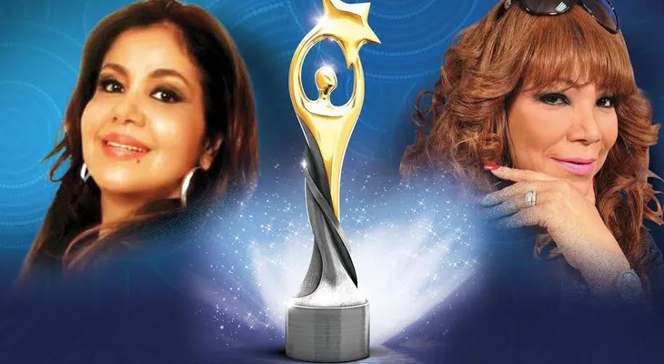Olga Lara y Vickiana juntas en Premios Soberano 2015 
